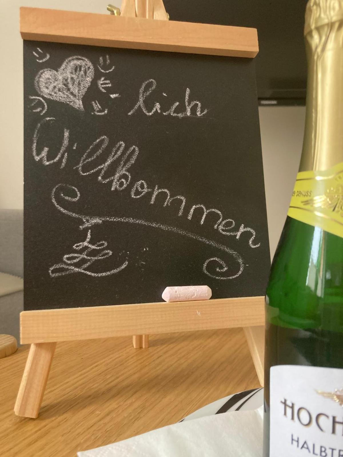 Ferienwohnung Im Zentrum Mit Balkon Und Parkplatz Gmunden Extérieur photo