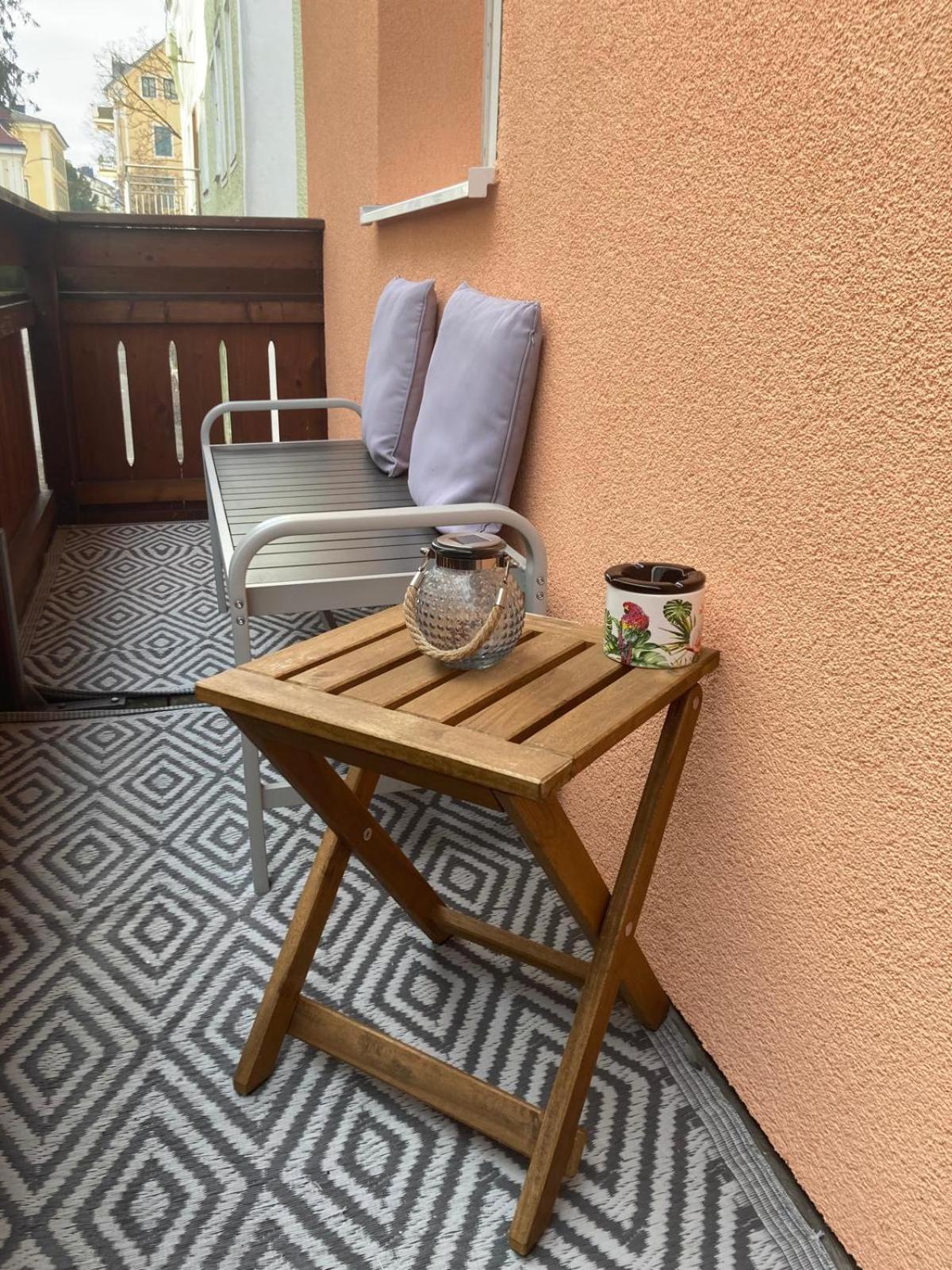 Ferienwohnung Im Zentrum Mit Balkon Und Parkplatz Gmunden Extérieur photo